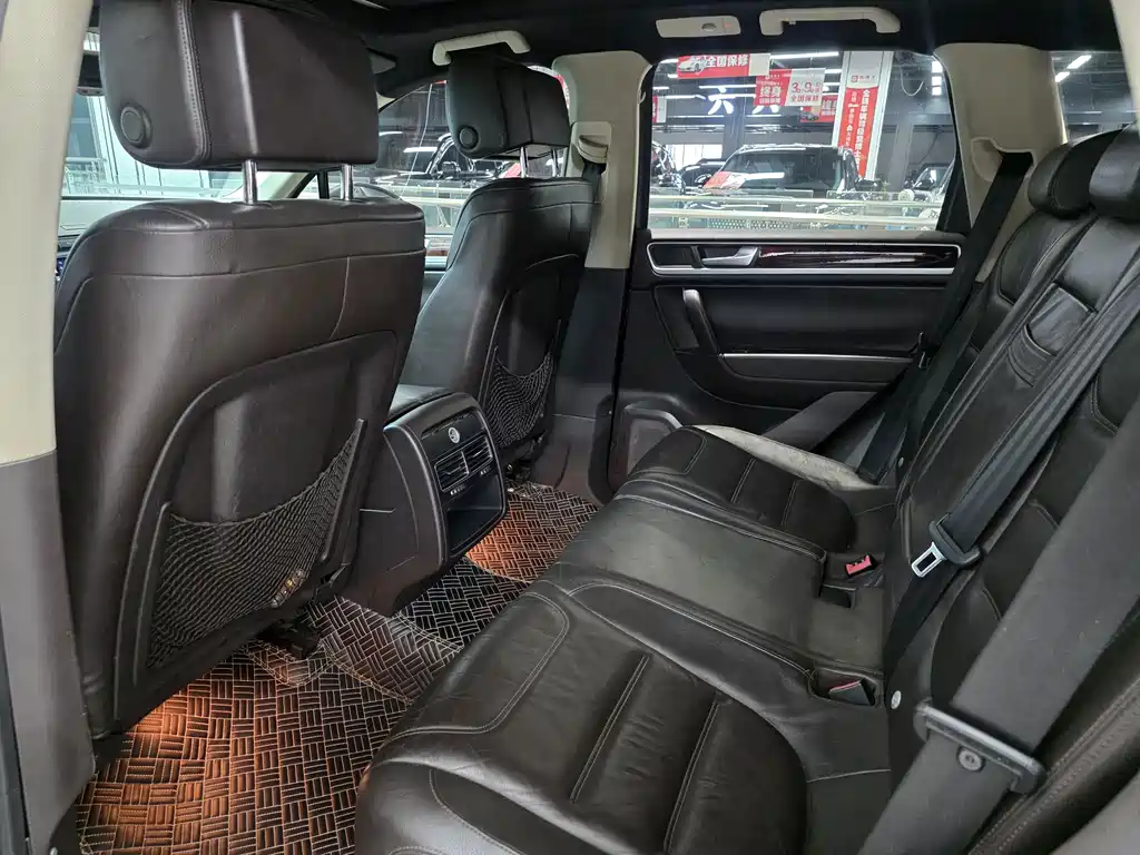 Touareg 3.0 TSI Standard Config