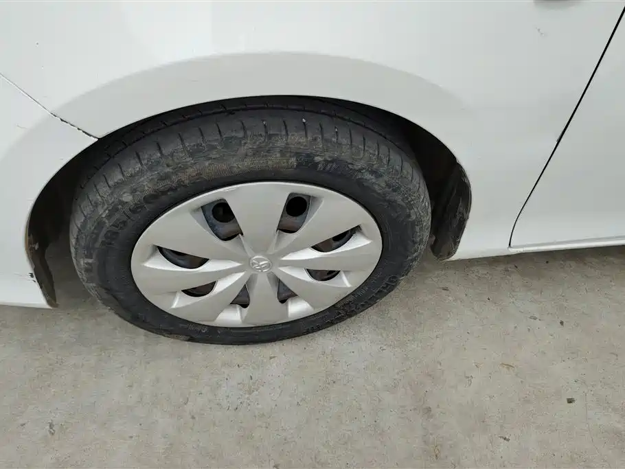 YARiS L Zhixuan Facelift 1.5 E CVT Charm Motion