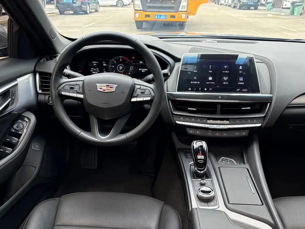Cadillac CT5 28 T Luxury (Standard)