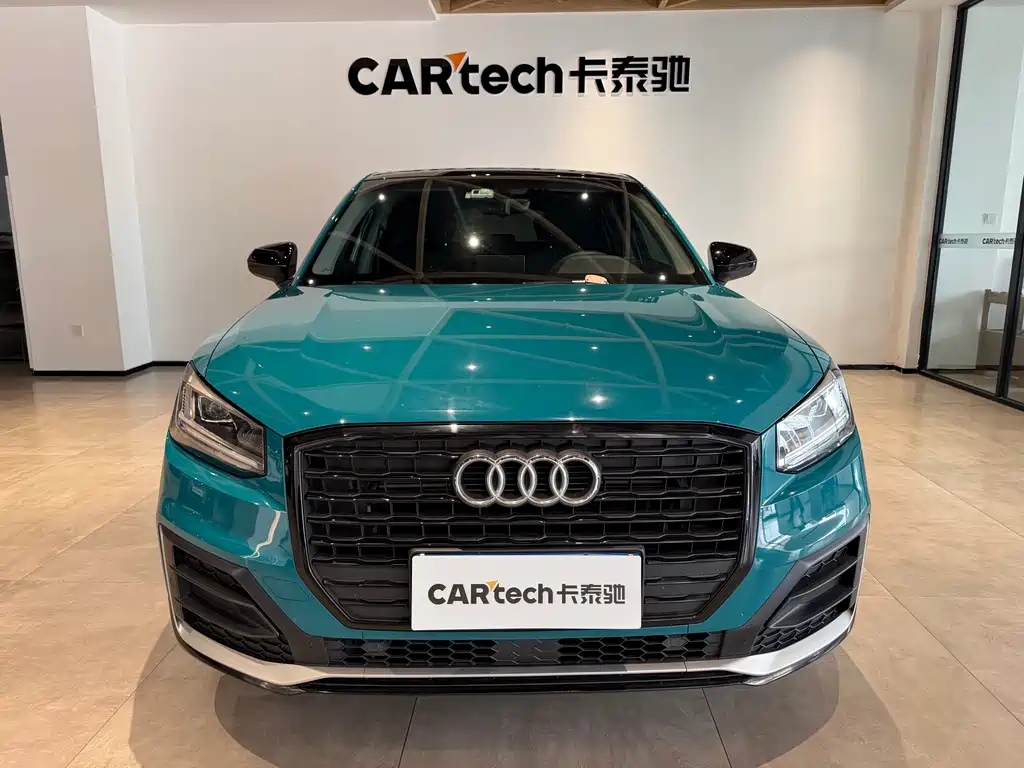 Audi Q2 L 35 TFSI Progressive Dynamic