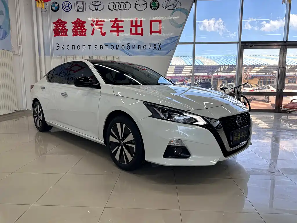 Teana 2.0 L XL Comfort