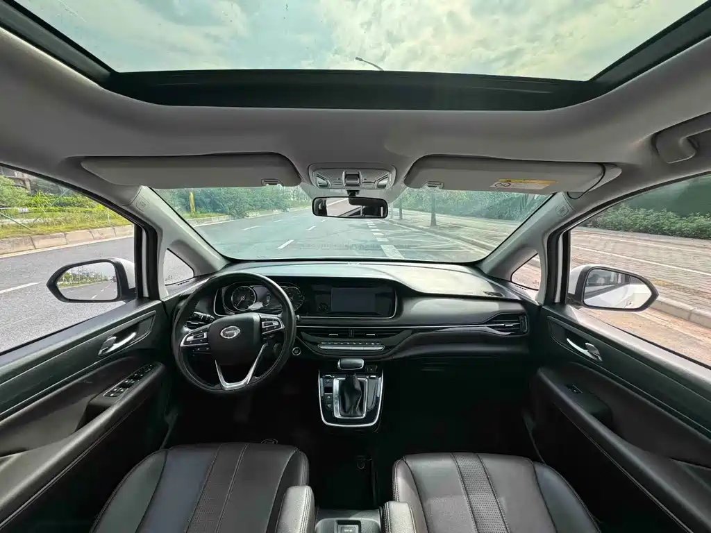 GAC Trumpchi M6 270 T Auto Premium (7-seat) CN-V