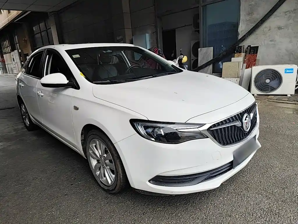 Excelle GT Facelift Exemplary 1.5 L Auto Elite