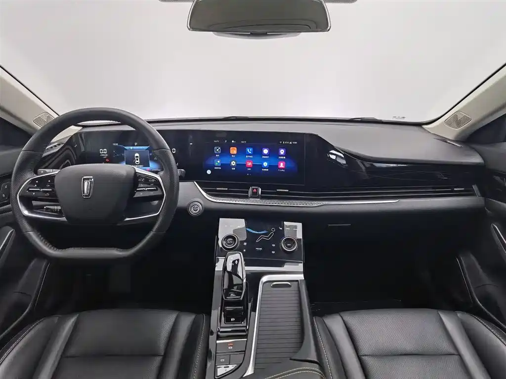 Besturn B70 3 rd Gen 1.5 T Auto Premium