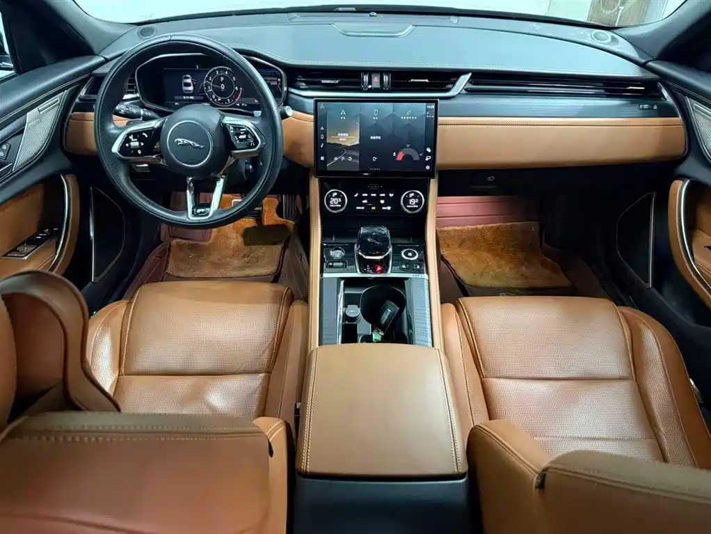 Jaguar XFL XFL 2.0 T P300 4 WD Flagship Sport
