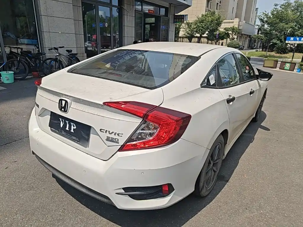 Civic 220 TURBO CVT Power Motion CN-VI