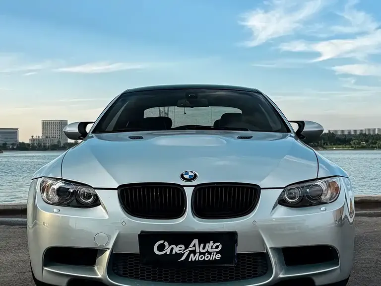 BMW M3 M3 2-door Carbon Fiber Roof