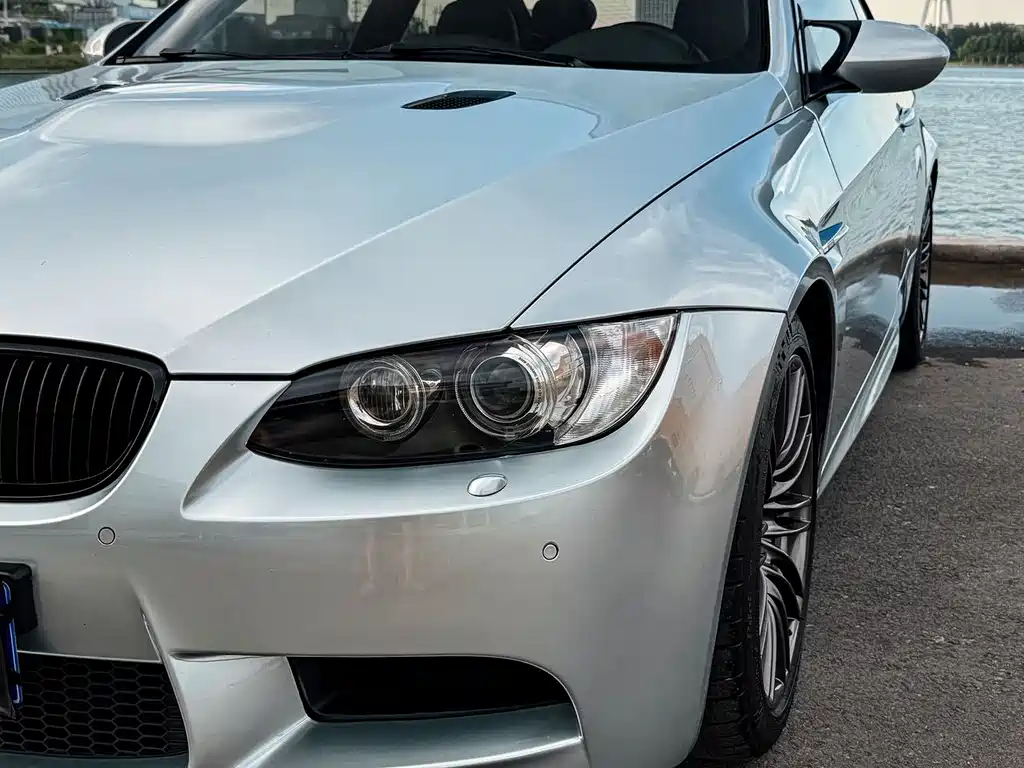 BMW M3 M3 2-door Carbon Fiber Roof