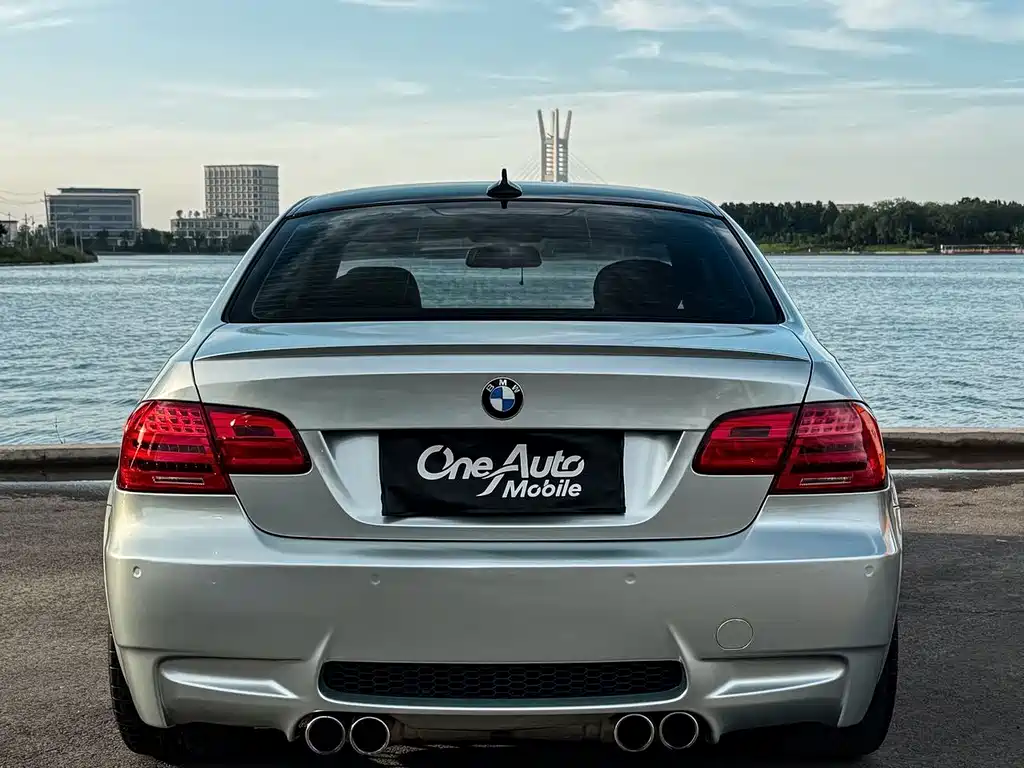 BMW M3 M3 2-door Carbon Fiber Roof