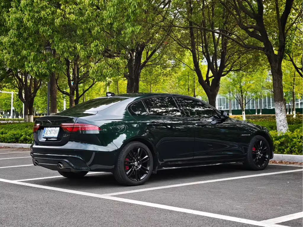 Jaguar XEL 2.0 T 250 PS R-DYNAMIC S Shine Black Sport