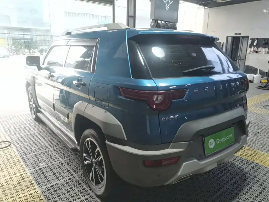 Beijing Offroad BJ20 1.5 T CVT Luxury