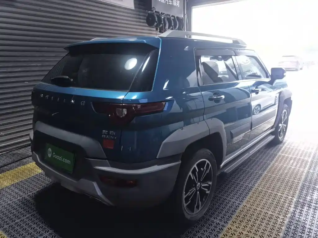 Beijing Offroad BJ20 1.5 T CVT Luxury
