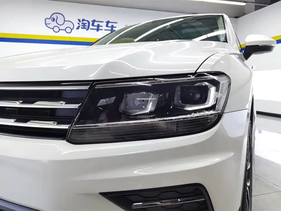 Tiguan L 330 TSI Auto 2 WD Luxury