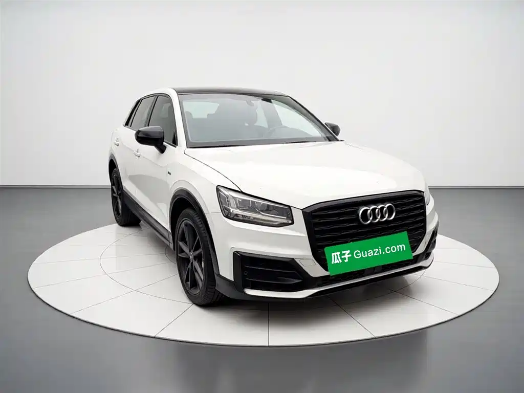Audi Q2 L 35 TFSI Progressive Dynamic
