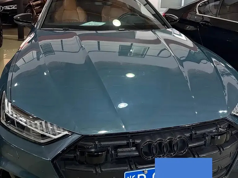 Audi A7 奥迪A7 2022款 55 TFSI quattro 尊享型