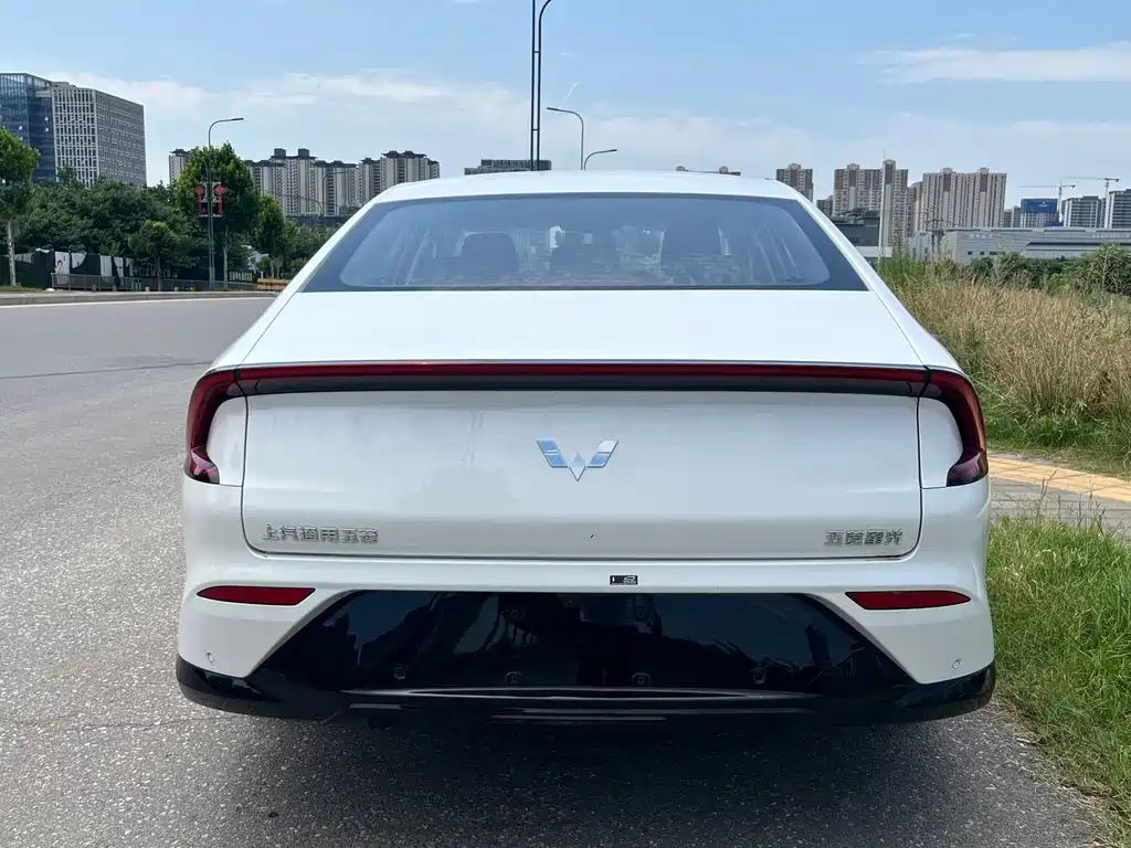Wuling Starlight 五菱星光 2025款 150 km 智能进阶型