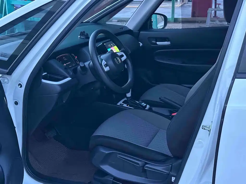 Fit 1.5 L CVT Trend Enjoyment