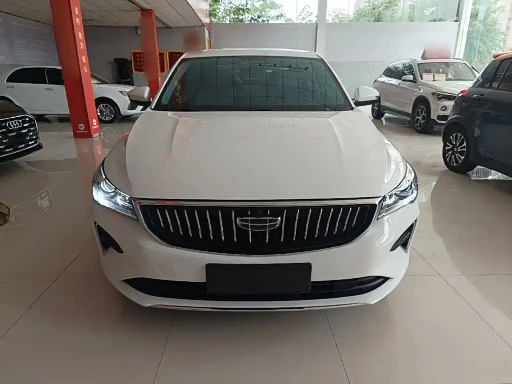 Emgrand 4 th Gen Champion 1.5 L CVT Flagship