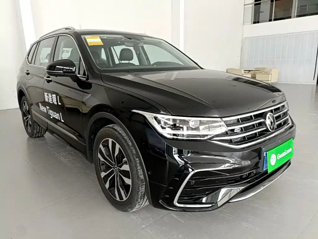 Tiguan L 330 TSI Auto 2 WD R-Line Premium