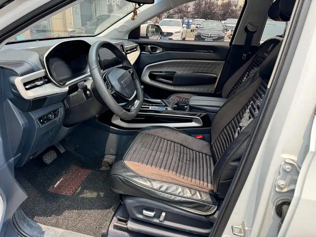 Baojun RM-5 宝骏RM-5 2019款 1.5 T CVT 24小时在线豪华型 7座