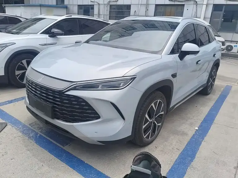 BYD Song L DM-i Smart Drive 160 km Transcend