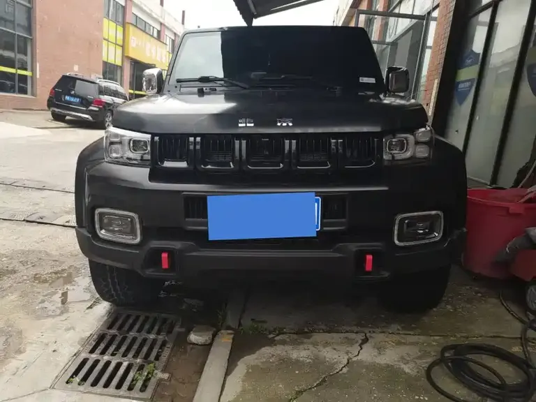 BAIC BJ40 2.0 D Auto 4 WD Blade Hero Swordsman