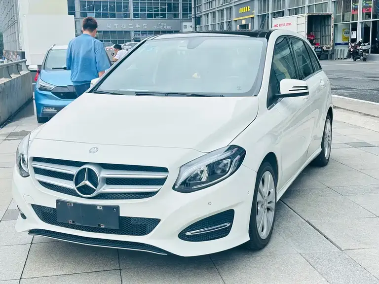Mercedes-Benz B-Class B 200 Fashion