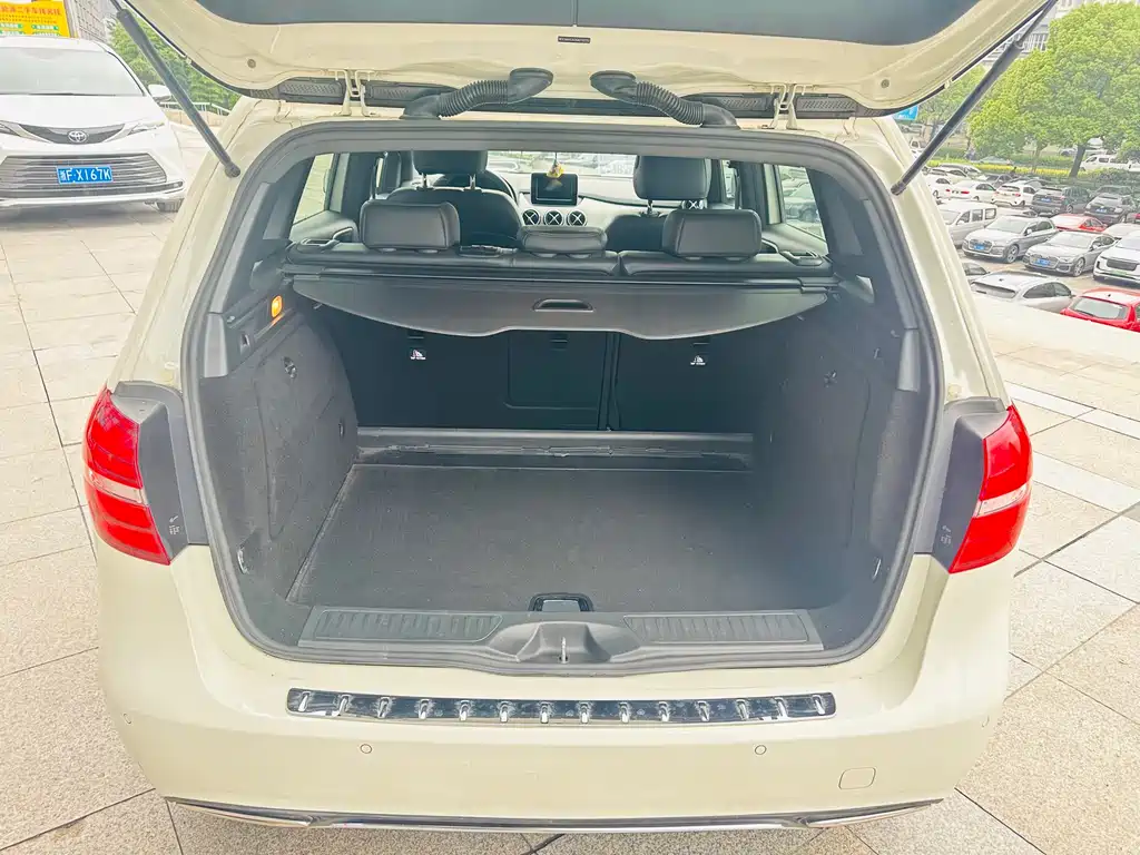 Mercedes-Benz B-Class B 200 Fashion