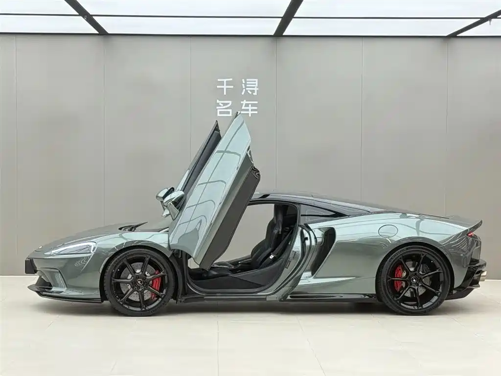 McLaren GT 4.0 T Standard