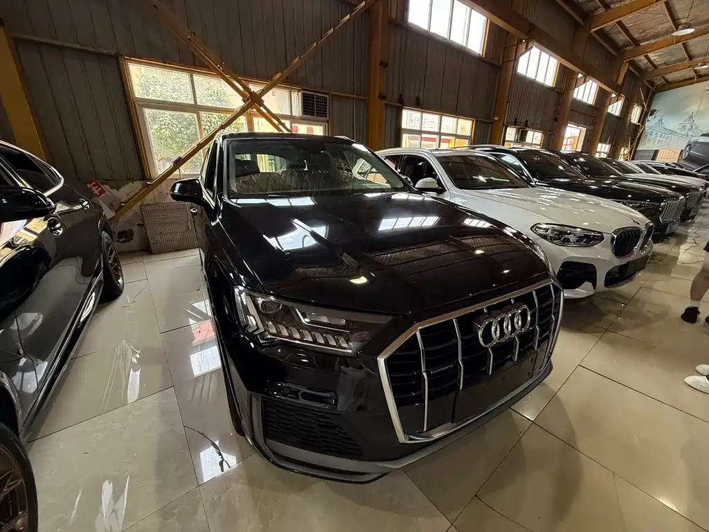 Audi Q7 45 TFSI quattro S line Sport