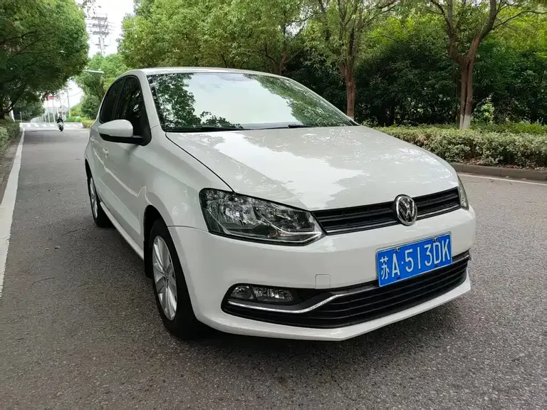 Volkswagen Polo 1.4 L Auto Comfort