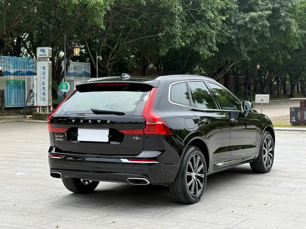Volvo XC60 T5 4 WD Smart Vision Luxury