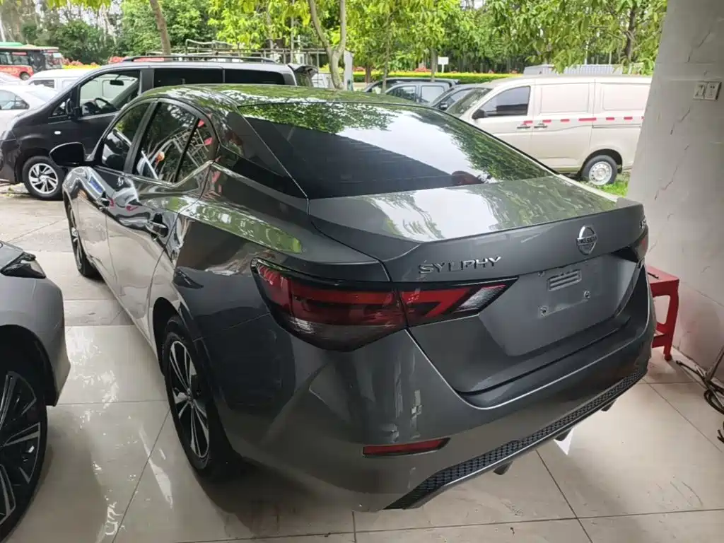 Sylphy 1.6 L XL CVT Joy