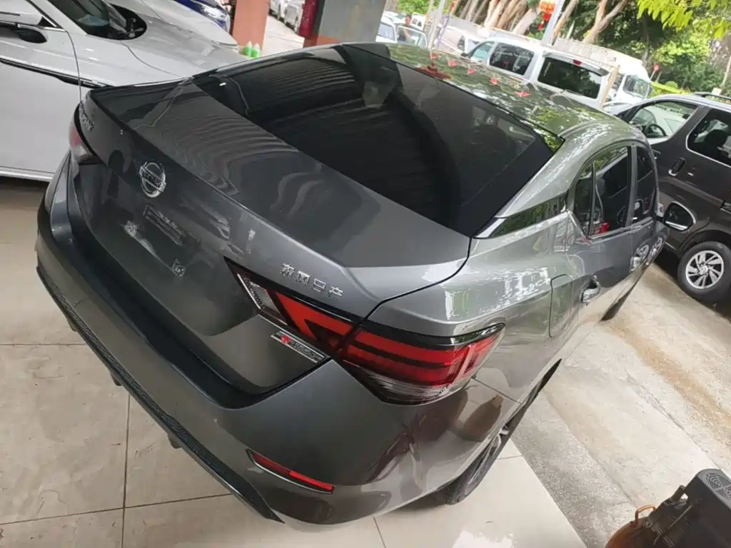 Sylphy 1.6 L XL CVT Joy