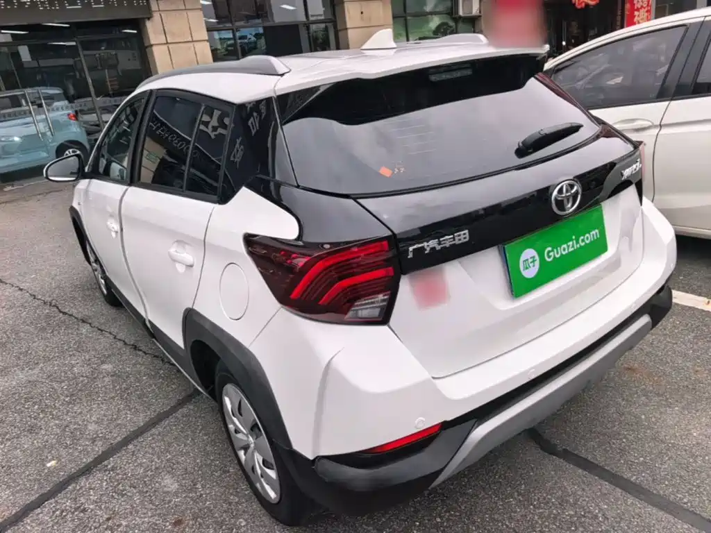 YARiS L Zhixuan Zhixuan X 1.5 L CVT Leading PLUS