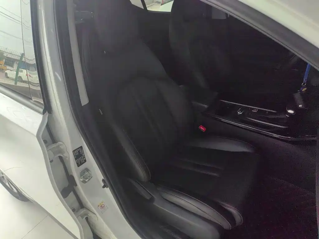 GAC Trumpchi GS4 270 T Auto Elite Tech