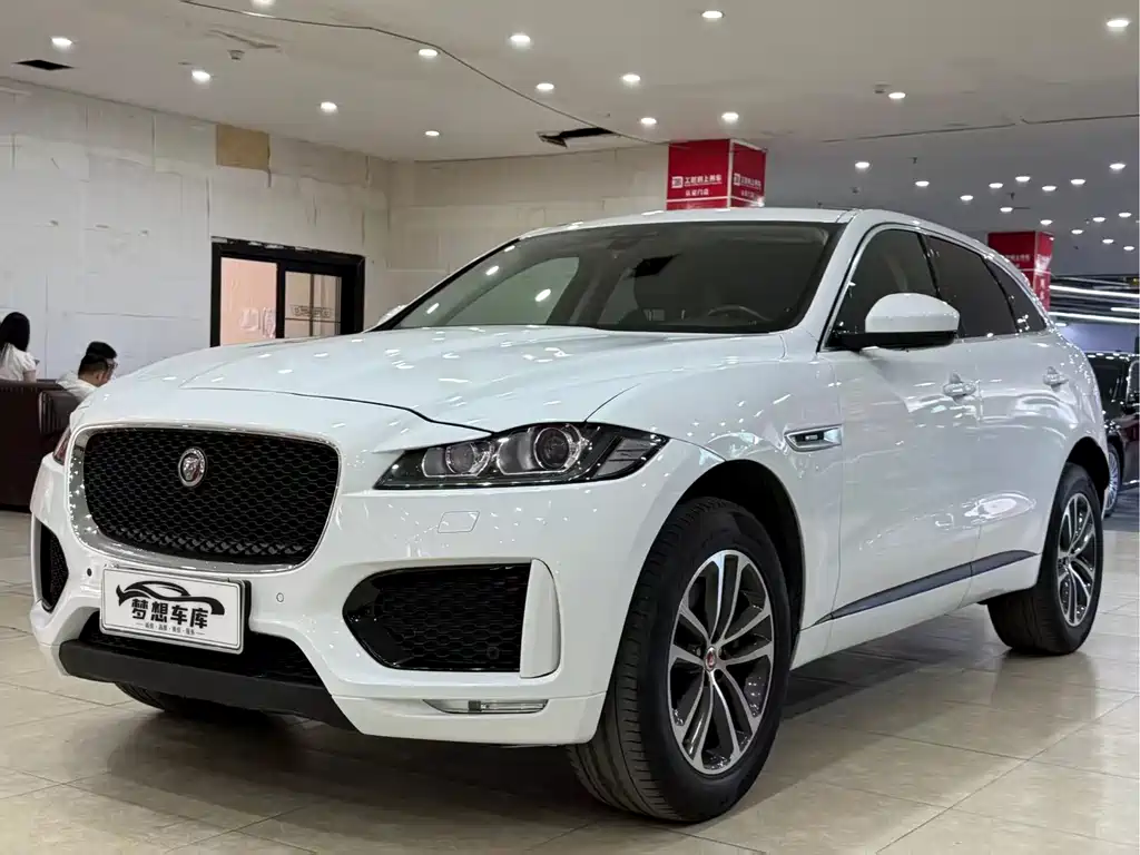 Jaguar F-PACE 捷豹F-PACE 2018款 改款 2.0 T 四驱R-Sport运动版