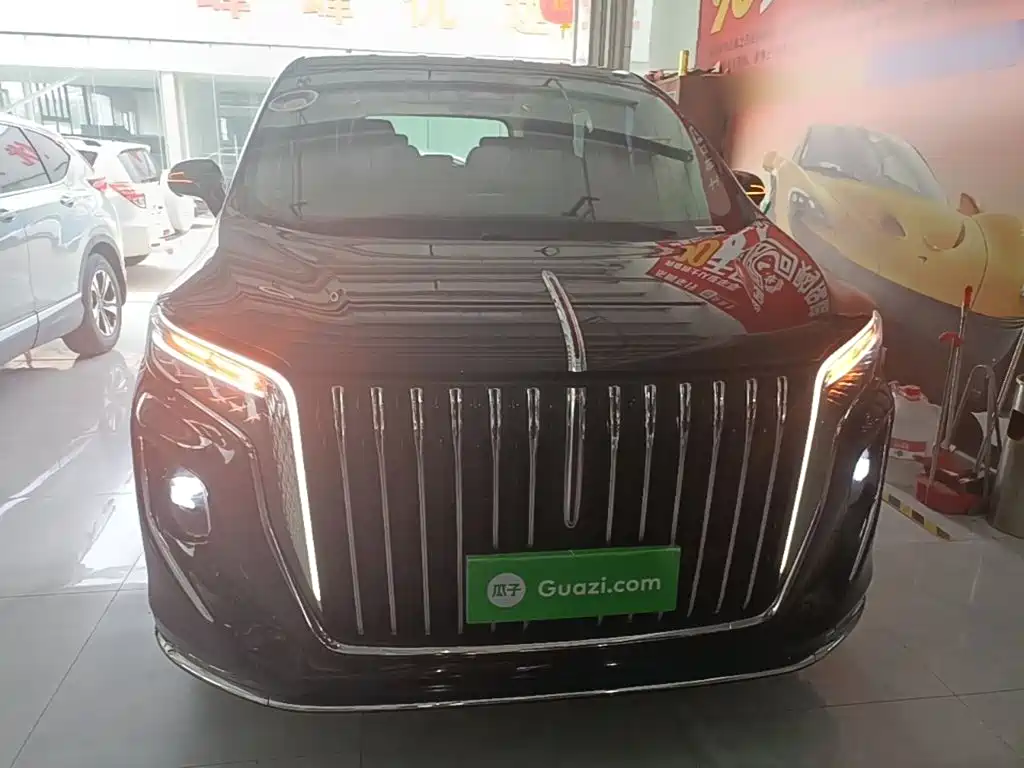 Hongqi HQ9 2.0 T Connected Flagship