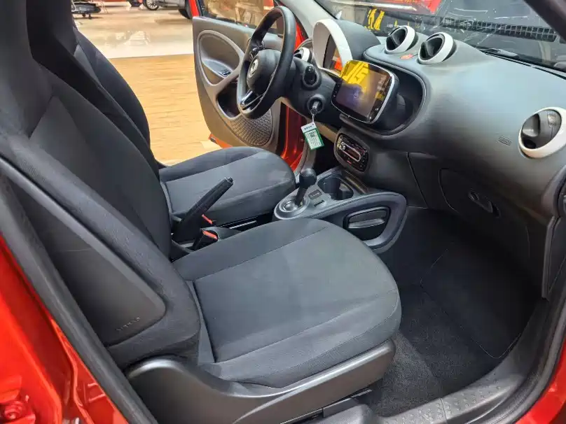smart forfour 1.0 L 52 kW Agile