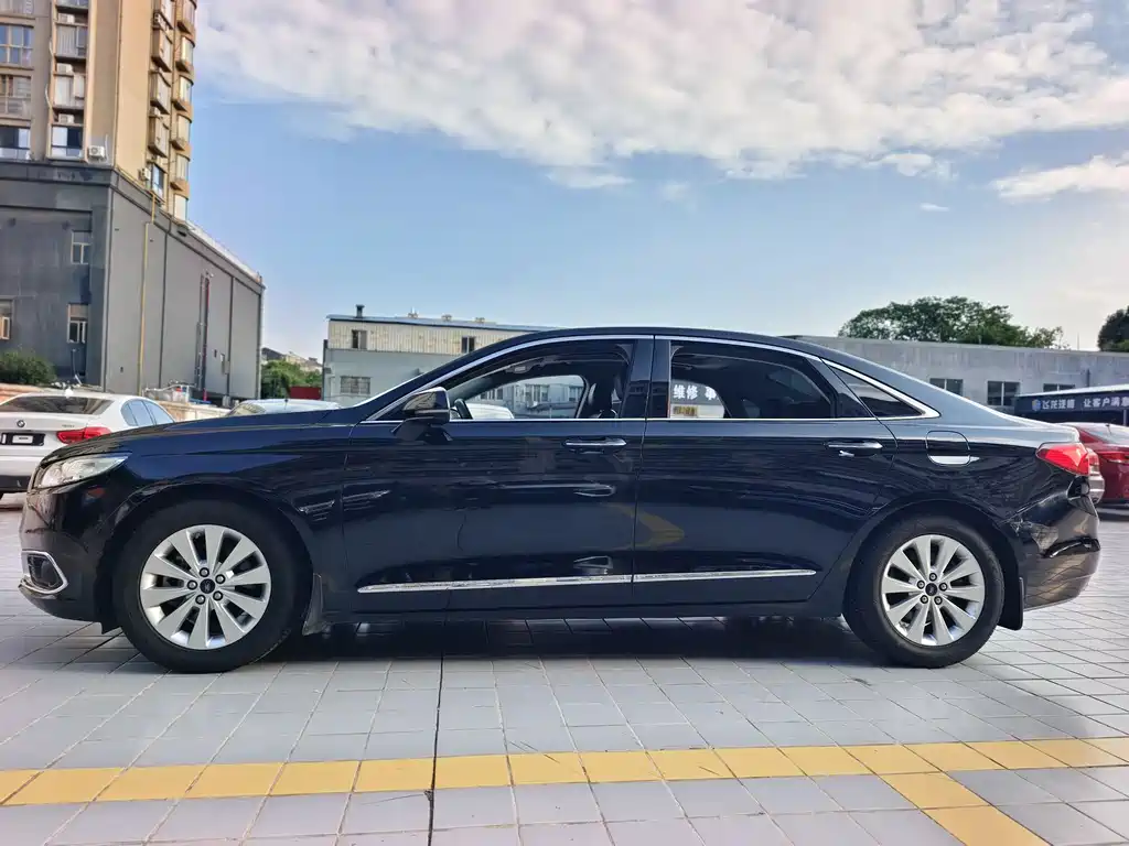 Taurus EcoBoost 180 Luxury