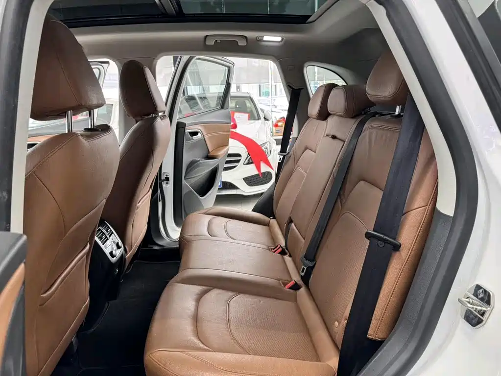 Borgward BX7 28 T 2 WD Luxury 5-seat