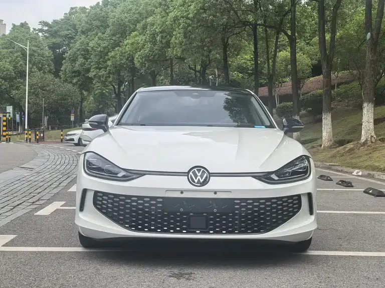 Volkswagen Lamando Lamando L 280 TSI DSG Spicy Cool