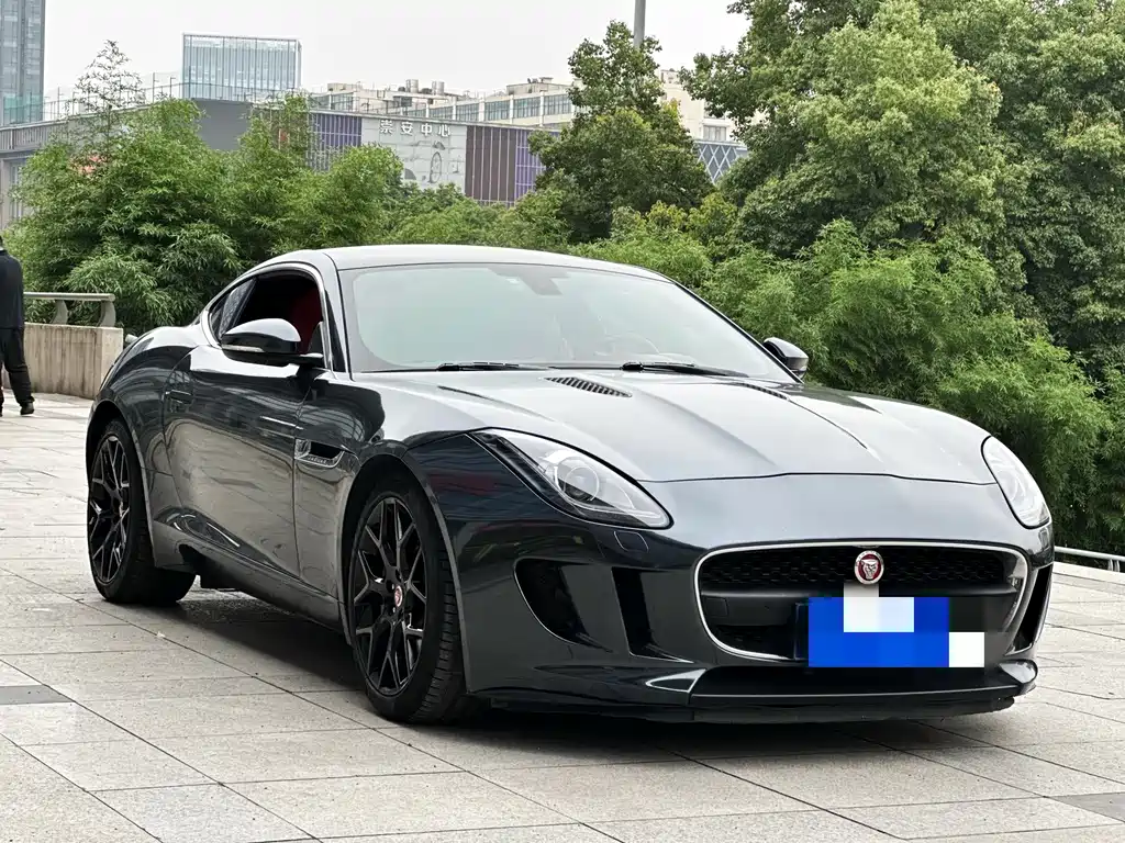Jaguar F-TYPE 3.0 SC Hardtop