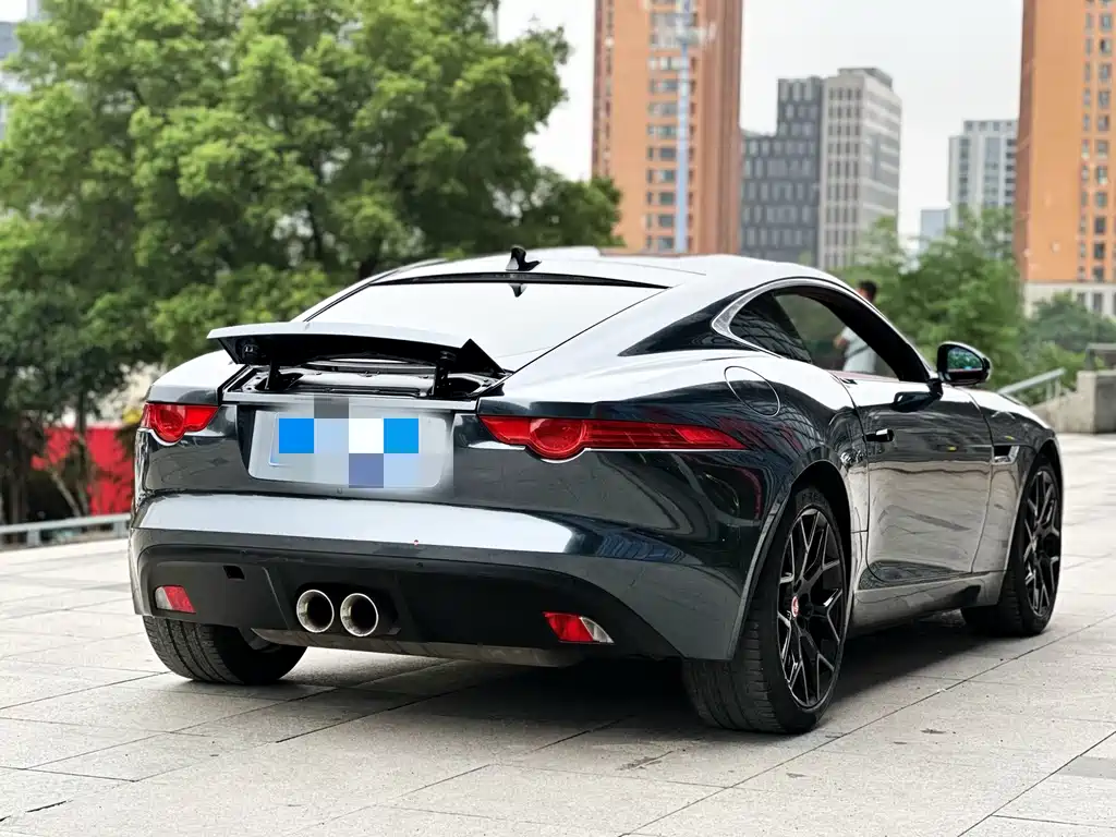 Jaguar F-TYPE 3.0 SC Hardtop