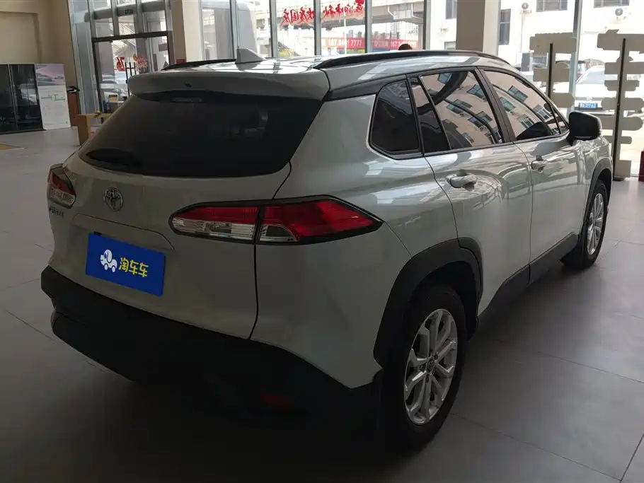 Frontlander 2.0 L CVT Leading