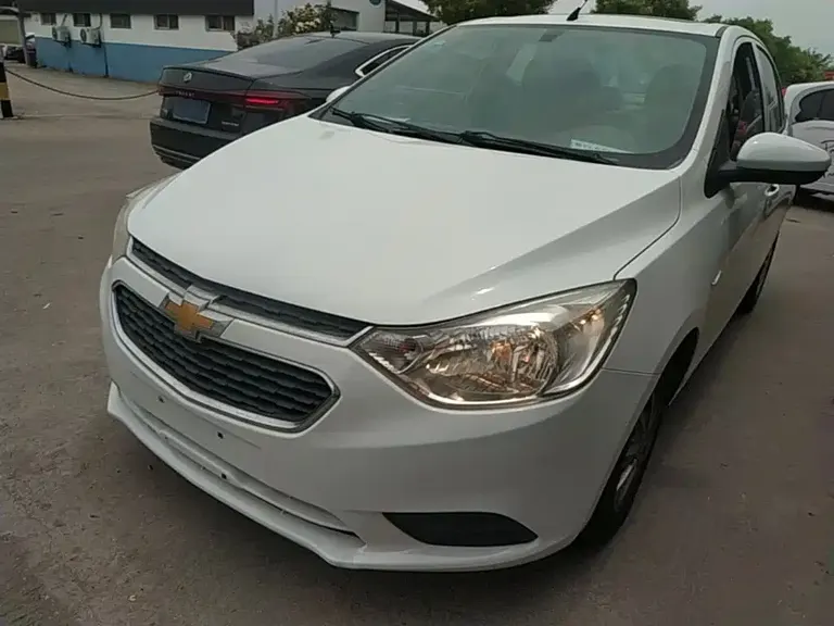 Chevrolet Sail Sail 3 1.5 L Manual Ideal Sunroof