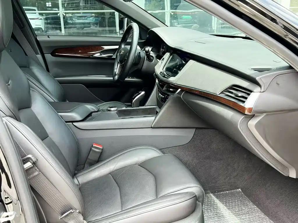 Cadillac CT6 28 T Elite