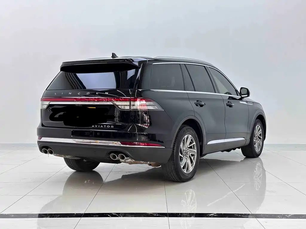 Aviator 3.0 T V6 4 WD Premium