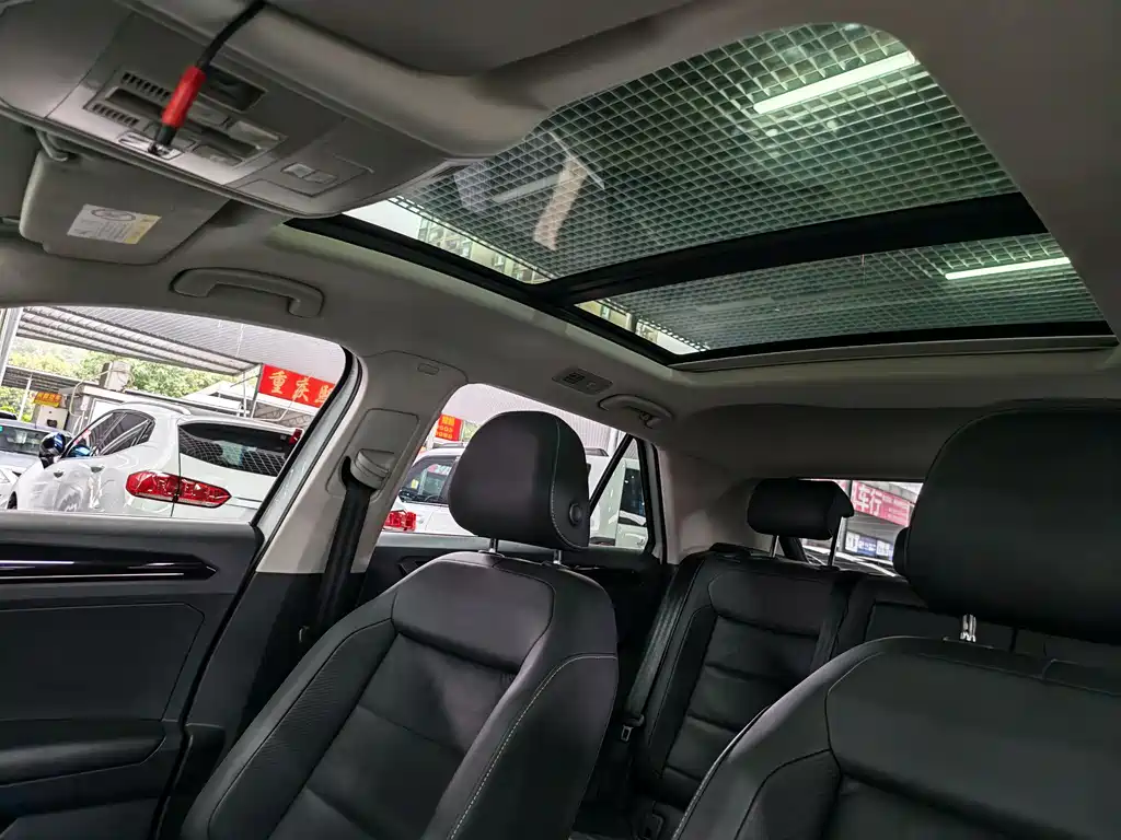 T-ROC 280 TSI DSG 2 WD Comfort Enjoyment PLUS