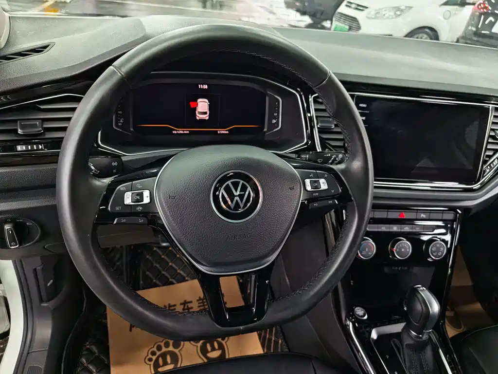 T-ROC 280 TSI DSG 2 WD Comfort Enjoyment PLUS